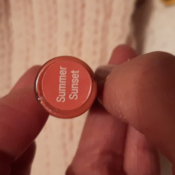 Senegence Lipstick - Picture 3 of 5